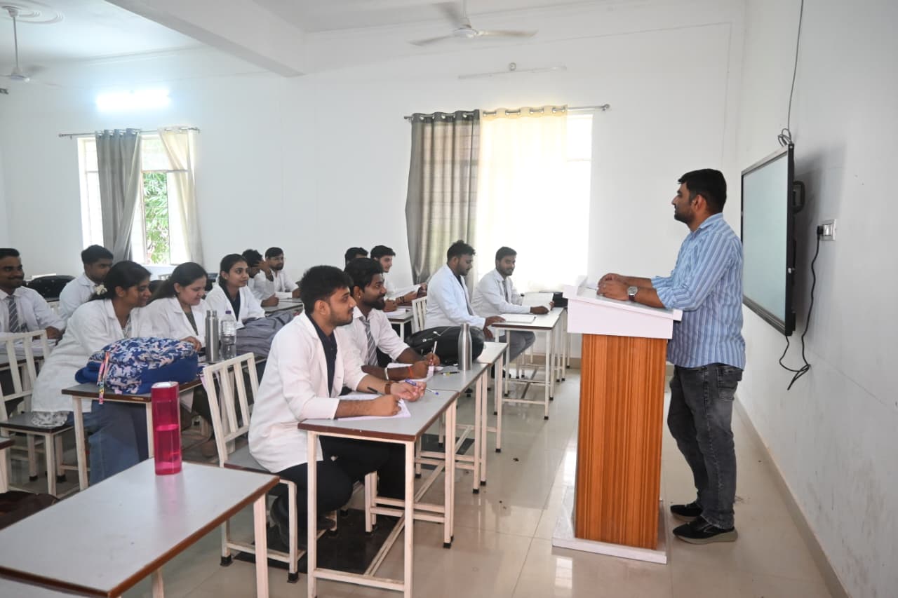 Rachana Sharir classroom session
